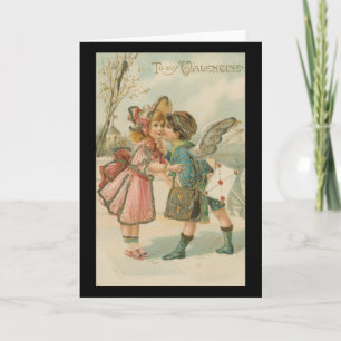 Festiva Niño y Chica cupido en tarjeta de saludo rosa