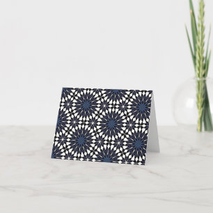 Festiva Tarjeta blanca de flores azules oscuras