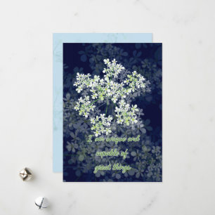 Festiva Tarjeta de confirmación con flores de fondo oscuro