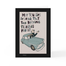 Tarjeta de cumpleaños divertida conduciendo viejo