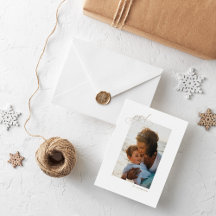 Tarjeta de fotos navideñas minimalista con letra m