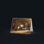 Festiva Tarjeta de invierno 'An Old New York Winter' - Ant<br><div class="desc">Escena típica de la calle de invierno de Greenwich Village. Inspirada por las historias de O.Henry,  esta carta trae de vuelta recuerdos de festividades hace mucho. Mensaje interno: ¡Deseándote todas las alegrías de un Navidad anticuado!</div>