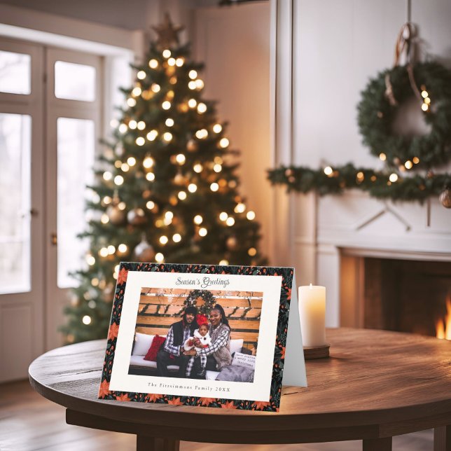 Festiva Tarjeta de Navidades de fotografía moderna de Poin (Poinsettia Season Folded Photo Christmas Card black)