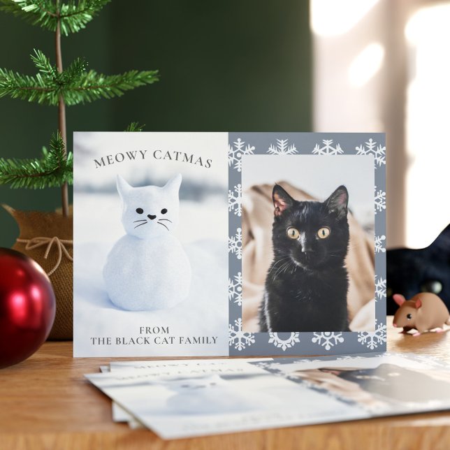 Festiva Tarjeta de vacaciones de Mascota para Navidades de (Just upload your best friend's photo and send. Meowy Catmas from my black cat to yours. )