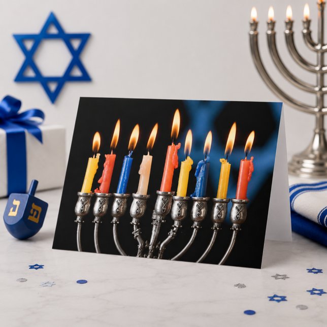 Festiva Tarjeta de vacaciones de Menorah de Hannukah (Subido por el creador)