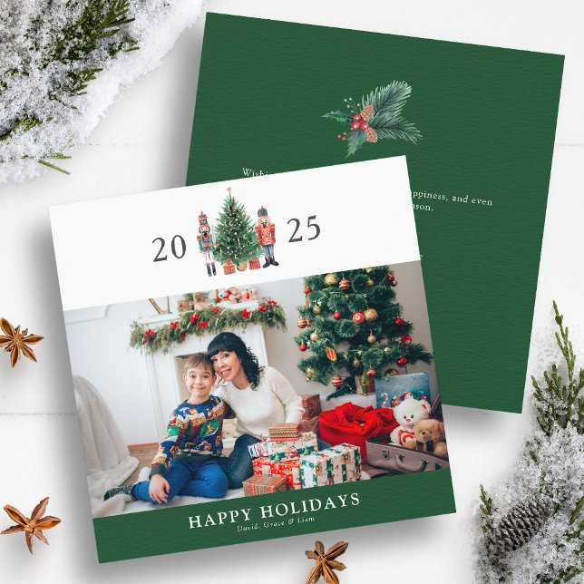 Festiva Tarjeta de vacaciones Green Nutcracker Photo (Christmas 2025 Green Nutcracker Photo Happy Holidays Card by Painted Paperie
)