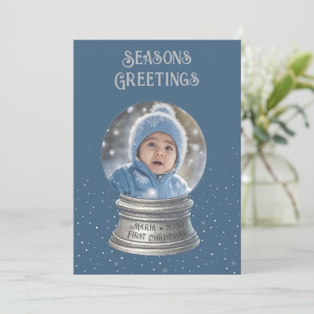 Festiva Tarjeta de vacaciones plana Blue Snow Globe Photo (Anverso de pie)