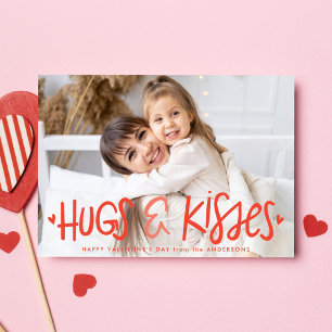 Festiva Tarjeta del Día de San Valentín con foto de abrazo
