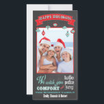 Festiva Tarjeta fotográfica Chalkboard Holiday<br><div class="desc">Tarjeta de fotos Guay y Modern Chalkboard Happy Holidays con divertidas fuentes gráficas,  banner y adornos decorativos colgados en una pizarra o en el fondo de Chalkboard. Ilustracion dibujado a mano por McBooboo.</div>