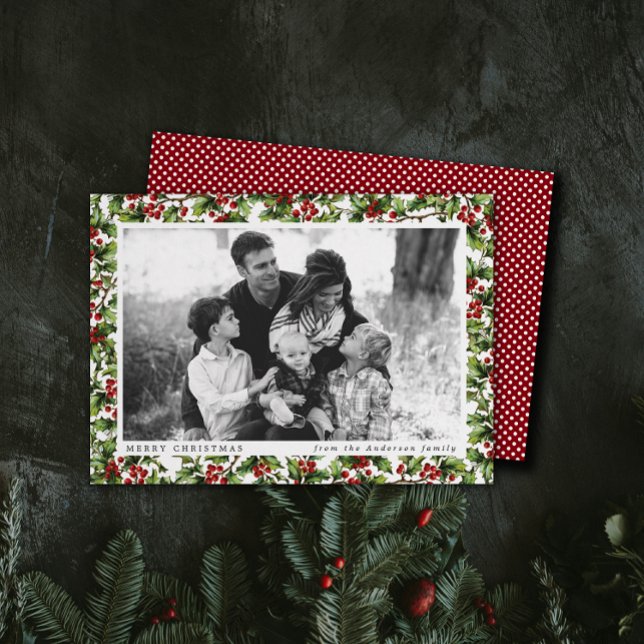Festiva Tarjeta fotográfica navideña de marco holly vintag (one photo Christmas holiday card with traditional type and vintage holly berries border)