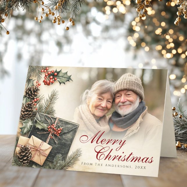 Festiva Tarjeta Navideña Doblada Foto Beige Bayas de Acebo (Vintage Holly Berries Beige Photo Christmas Folded Holiday Card)