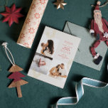 Festividad por el anuncio del nacimiento rojo júbi<br><div class="desc">Un diseño minimalista y elegante. Con 3 fotos,  se estampó la palabra JOY en Relieve metalizado dorado.</div>