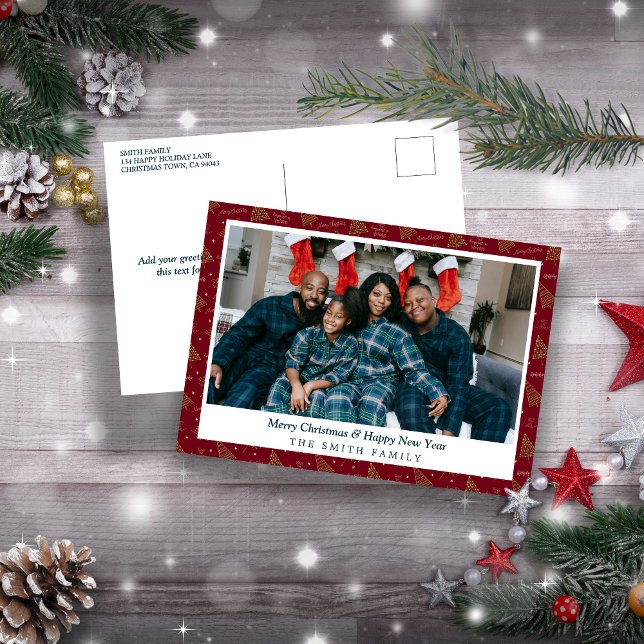 Festividades de Navidad Verde y Roja con foto (Elegant Crimson Red Christmas Greetings with Photo Holiday Postcard)
