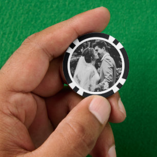 Fichas De Póquer Pareja de recién casados en foto de boda sencilla 