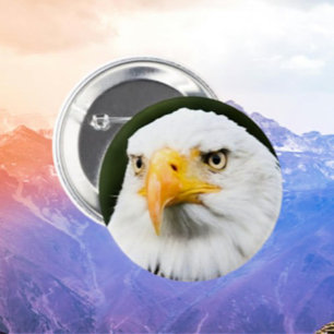 Fierce Bald Eagle Head Botón Patriótico