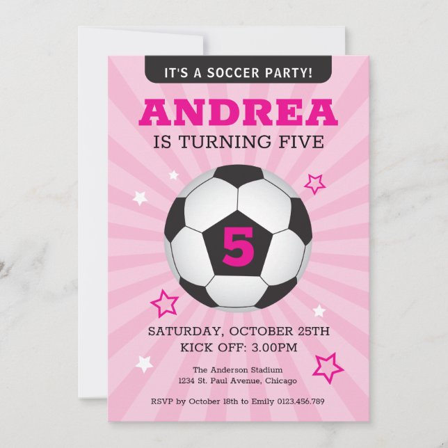 Fiesta de fútbol invitación de cumpleaños rosado (Anverso)