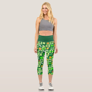 Fiesta De Saint Patrick Pattern Capri Leggings