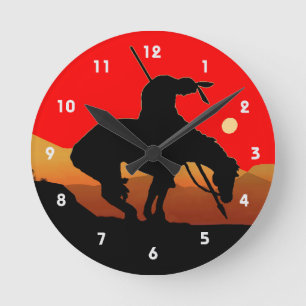 Fin del reloj de pared de silueta de rastro