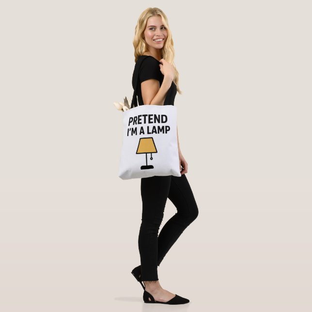 Finge que soy una lámpara Bolsa de tote ilustrada  (Puesto)
