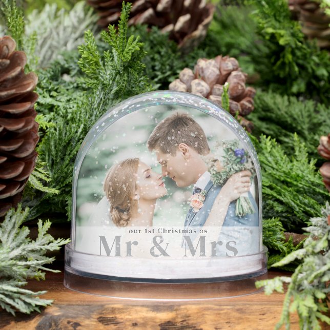 First Christmas as Mr and Mrs Photo (Invierno)
