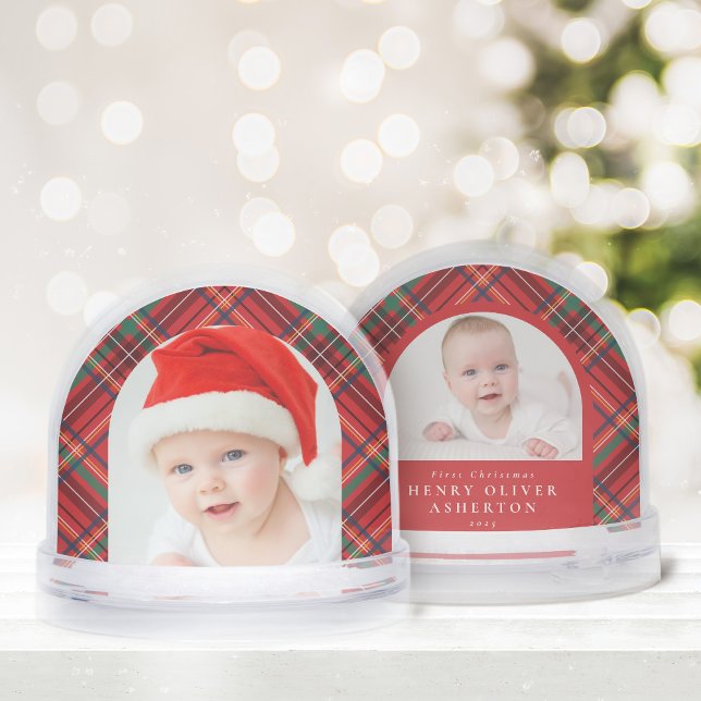 First Christmas red plaid two photo snow globe (Subido por el creador)