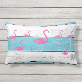 Flamencos en la turquesa y la almohada al aire