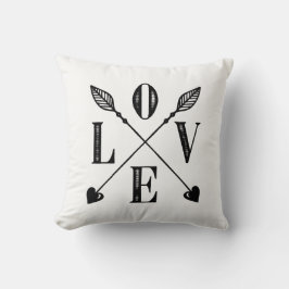 Flechas de amor almohada blanca y negra