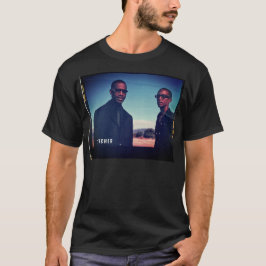 FLETCHER /JARRETT. Camiseta oscura básica de JMT