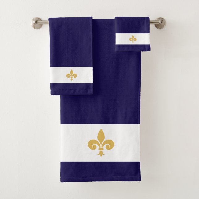Fleur de Lis dorada sobre azul marino y blanco (In situ)