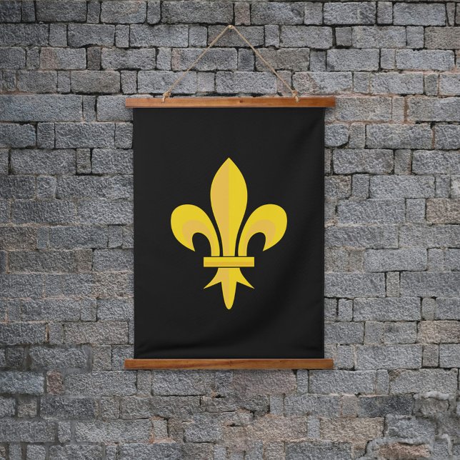 Fleur de Lis sobre tapiz colgante negro (Fleur de Lis on Black Hanging Tapestry)