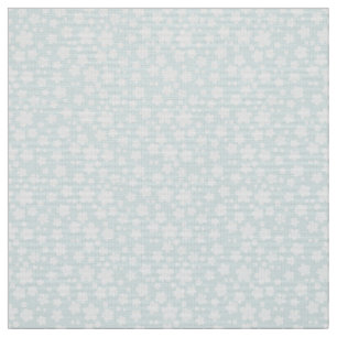 Flor blanca pequeña en tela azul
