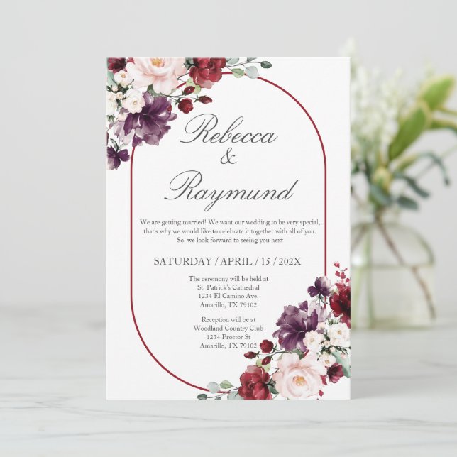 Flor de Borgoña Elegante Invitación a la Boda Espa (Anverso de pie)