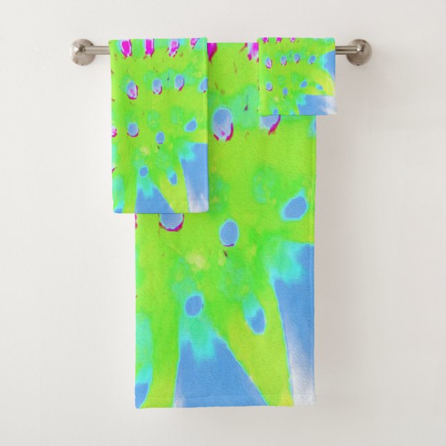 Flor de cono lima verde y púrpura (In situ)