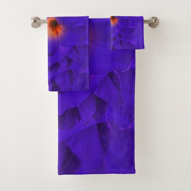 Flor de espadas de toalla morado multiplicidad (In situ)