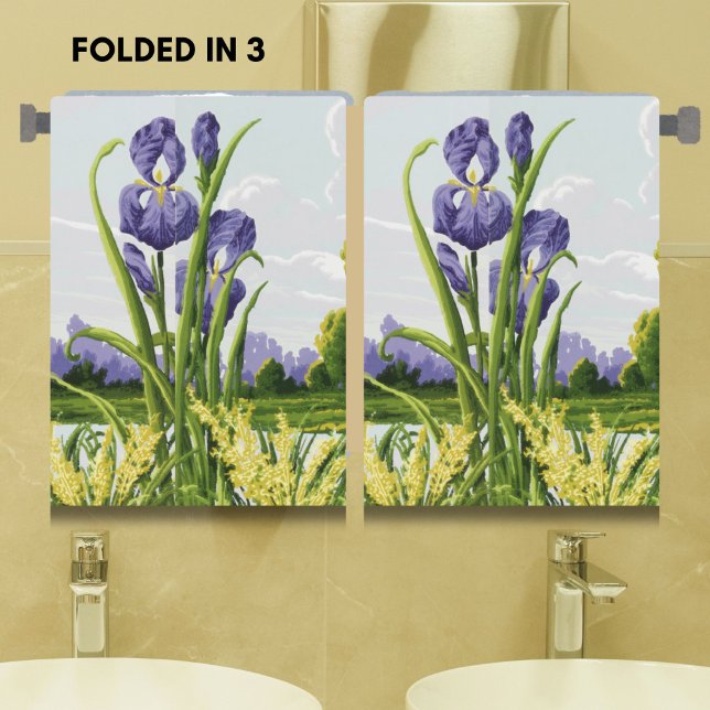Flor de iris morado + arte botánico de campo verde (Botanical elegance for your bathroom! Vintage iris and green field floral hand towels.)