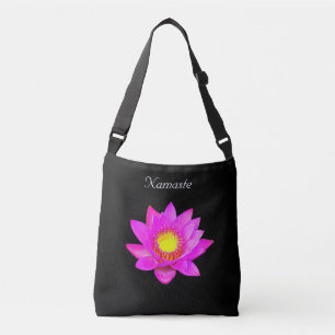 Flor de Loto Personalizada en Bolso Cruzado Negro