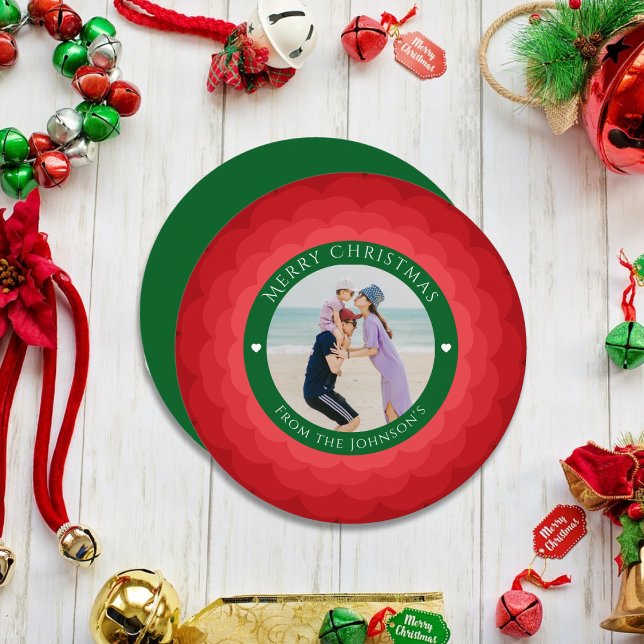 Flor de navidad clásica de moras rojas y verdes (Subido por el creador)