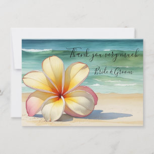Flor de Plumeria en tarjeta de agradecimiento de a