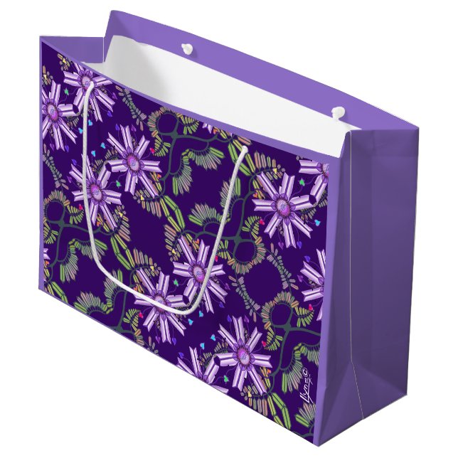 Flor en la bolsa de regalo grande del desierto (Angulo Anverso)