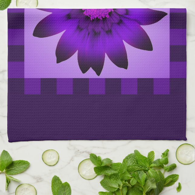 Flor morada de margarita #2 toalla de cocina (Doblado)