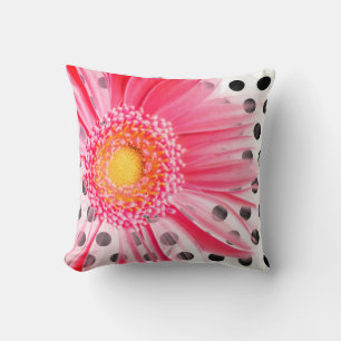 Flor rosa y Cojín decorativo de Punto de Polka