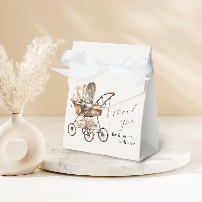 Flora de transporte retro elegante caja de Baby Sh (Stylish Retro Carriage Flora Baby Shower Favor Box
)