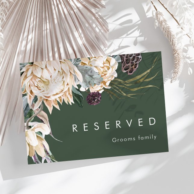 Floral blanca | Rótulo reservado verde oscuro (Subido por el creador)