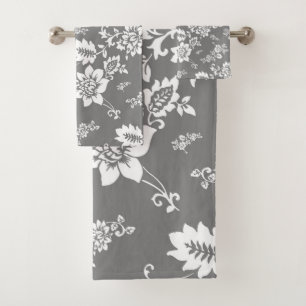 Floral blanca sobre fondo gris extremo