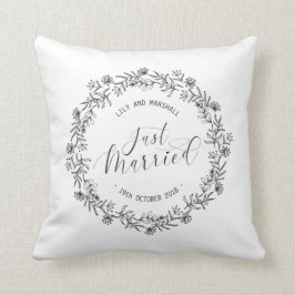 Floral casada personalizada| Cojín decorativo