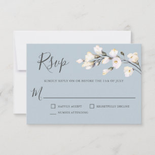 Floral de color blanco sobre la boda azul RSVP
