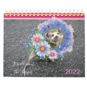 Floral de Opossum en el calendario 2022