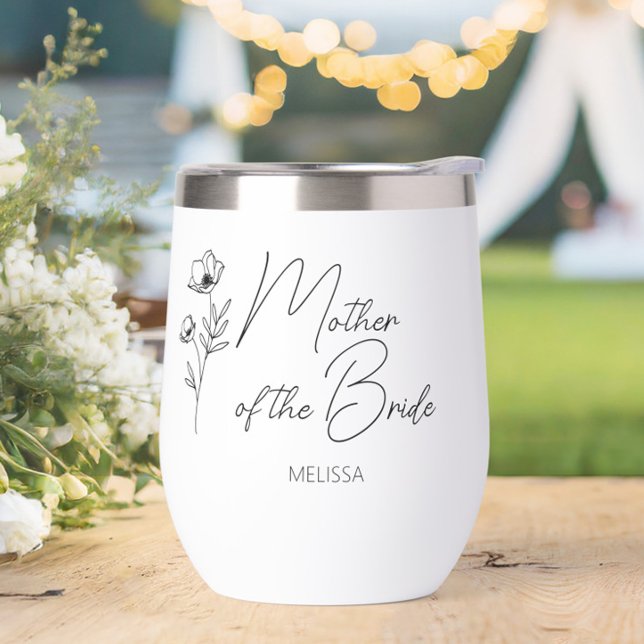 Floral madre personalizada del novio de la novia (mother of the bride gift,wine tumbler with name,wildflower floral stemless wine glass,wedding bridal)