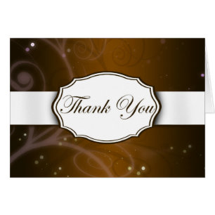 Floral marrón y blanca