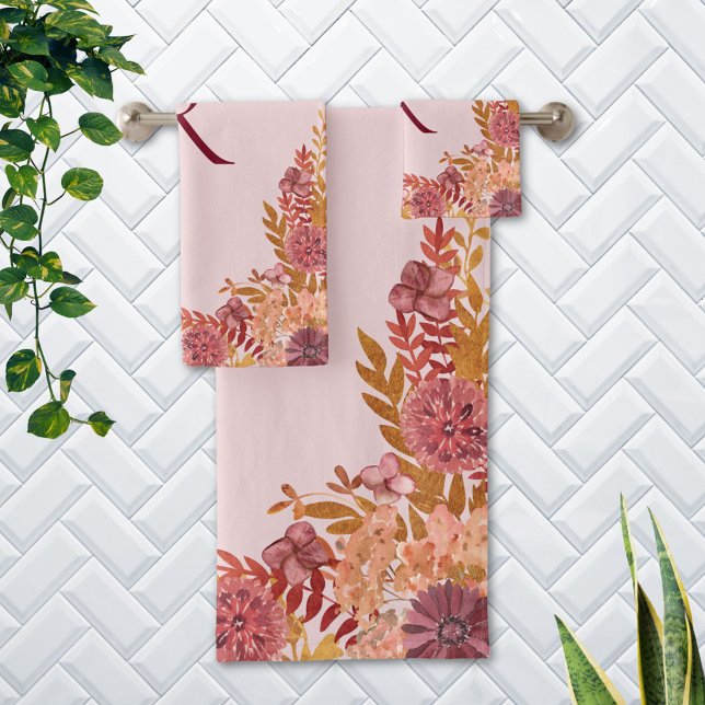 Floral Otoñal Burgundy Dorado Monogramado (In situ Bathroom wall)
